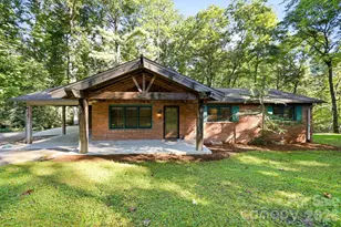 151 Ridgewood Acres Dr, Hendersonville, NC 28792 - Photo 1