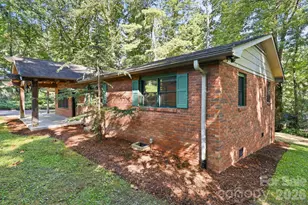 151 Ridgewood Acres Dr, Hendersonville, NC 28792 - Photo 21