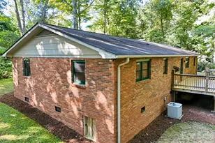 151 Ridgewood Acres Dr, Hendersonville, NC 28792 - Photo 23