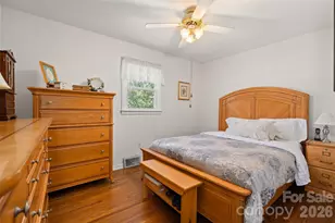 354 Oakdale Rd, Waynesville, NC 28786 - Photo 19