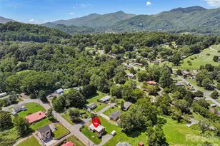 354 Oakdale Rd, Waynesville, NC 28786 - Photo 25