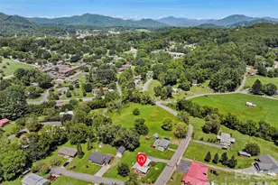354 Oakdale Rd, Waynesville, NC 28786 - Photo 23