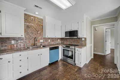 1912 Wexford Court, Gastonia, NC 28054 - Photo 13