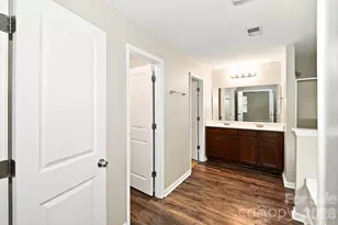 9320 Gentle Stream Ln, Charlotte, NC 28214 - Photo 7