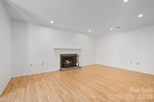 26 Lodge Ln, Waynesville, NC 28786 - Photo 7
