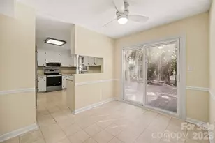 2248 Lawton Bluff Rd, Charlotte, NC 28226 - Photo 23