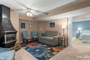 110 Aurora Dr, Asheville, NC 28805 - Photo 31