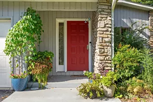110 Aurora Dr, Asheville, NC 28805 - Photo 1