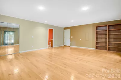 225 Arbor Lane, Hendersonville, NC 28791 - Photo 25