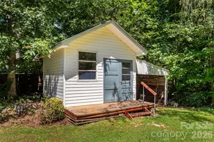 225 Arbor Ln, Hendersonville, NC 28791 - Photo 39