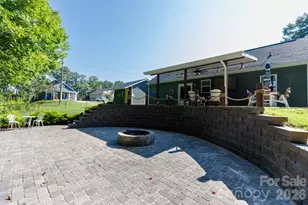119 Fairmont St, Clover, SC 29710 - Photo 9