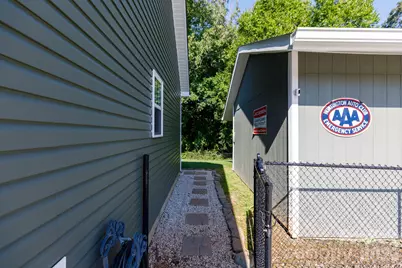 119 Fairmont Street, Clover, SC 29710 - Photo 11