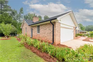 1296 Craig Ave, Lancaster, SC 29720 - Photo 3