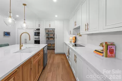 2201 Whilden Court, Charlotte, NC 28211 - Photo 9