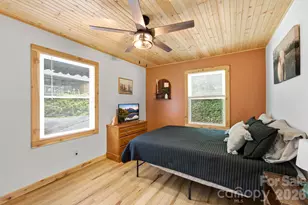 410 Mother-In-Law Ln, Burnsville, NC 28714 - Photo 15