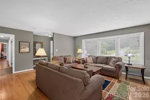 7 Mountainbrook Rd, Asheville, NC 28805 - Photo 7