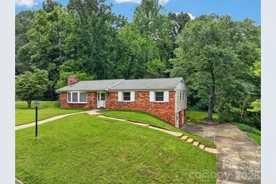 7 Mountainbrook Road, Asheville, NC 28805 - Photo 3