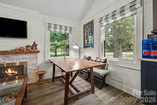 801 W Catawba Ave, Mount Holly, NC 28120 - Photo 7