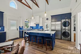 801 W Catawba Ave, Mount Holly, NC 28120 - Photo 9