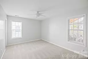 2110 Stratford Ave, Charlotte, NC 28205 - Photo 25