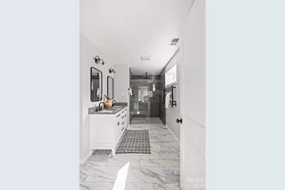 2110 Stratford Avenue, Charlotte, NC 28205 - Photo 19