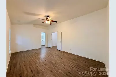 10968 Princeton Village Drive, Charlotte, NC 28277 - Photo 23