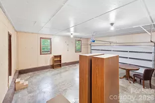 1424 Big Cove Rd, Waynesville, NC 28786 - Photo 25