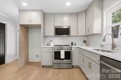 546 W Kingston Avenue, Charlotte, NC 28203 - Photo 15