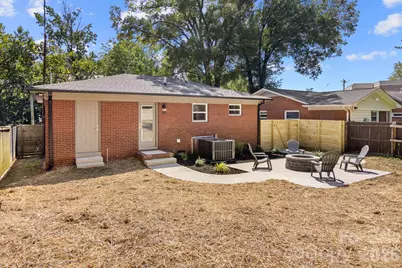 546 W Kingston Avenue, Charlotte, NC 28203 - Photo 37