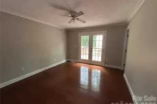 927 Floyd Ln, Gastonia, NC 28052 - Photo 13
