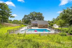 703 Wilmore St NE, Lenoir, NC 28645 - Photo 31