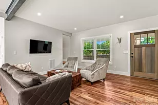 141 Courtland Ave, Asheville, NC 28801 - Photo 9