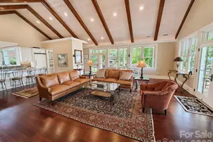 4023 8th St Ct NW, Hickory, NC 28601 - Photo 9