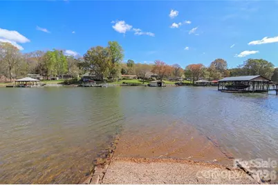 4279 Candlewood Drive, Sherrills Ford, NC 28673 - Photo 9