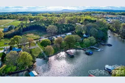 4279 Candlewood Drive, Sherrills Ford, NC 28673 - Photo 1