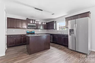 4219 John Dale Lane, Charlotte, NC 28269 - Photo 9