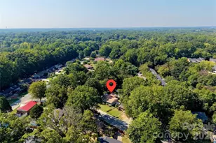 19213 Carter Cir, Cornelius, NC 28031 - Photo 21