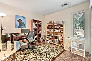 1634 Hollow Dr, Charlotte, NC 28212 - Photo 9