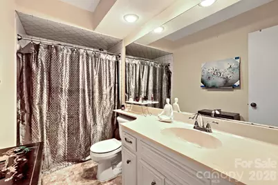 1634 Hollow Drive #D, Charlotte, NC 28212 - Photo 11