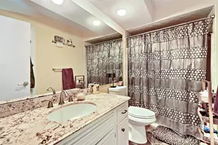 1634 Hollow Dr, Charlotte, NC 28212 - Photo 7