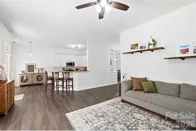 15707 Corsair Court, Charlotte, NC 28278 - Photo 9