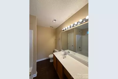 7037 Breeders Cup Circle, Charlotte, NC 28215 - Photo 9