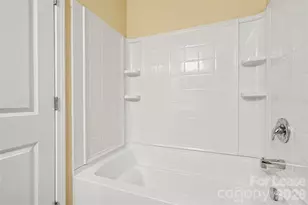 [Address not provided], Charlotte, NC 28213 - Photo 17