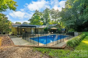 2015 12th St Dr NW, Hickory, NC 28601 - Photo 3