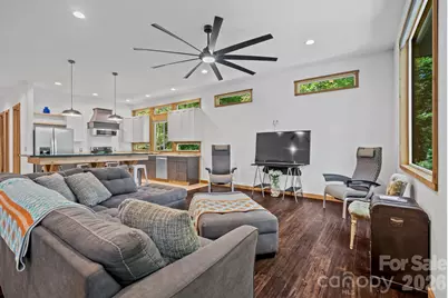 506 Silent Forest Drive, Canton, NC 28716 - Photo 7