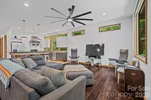 506 Silent Forest Dr, Canton, NC 28716 - Photo 7