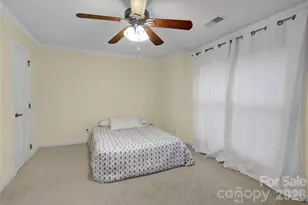525 N Graham St, Charlotte, NC 28202 - Photo 9