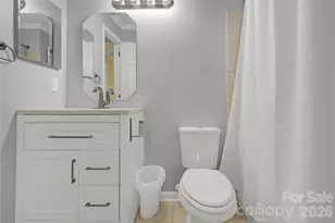 525 N Graham St, Charlotte, NC 28202 - Photo 5