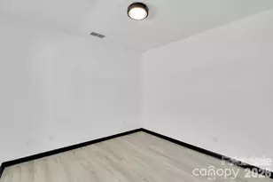 18755 Vineyard Point Ln, Cornelius, NC 28031 - Photo 37