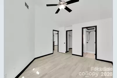 18755 Vineyard Point Lane, Cornelius, NC 28031 - Photo 29